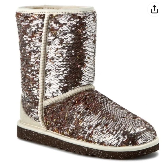 UGG 3353 Classic Short Sparkle Sequin Boots Reversible Gold Bronze Silver Size 6 - Picture 1 of 6